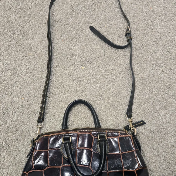 Dooney & Bourke Brown Croc-Embossed Leather Bag - Picture 2 of 12